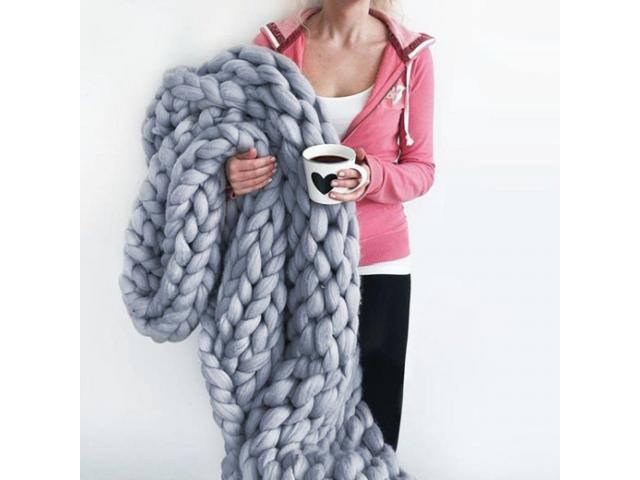 Free Extreme Chunky Knitted Blanket!