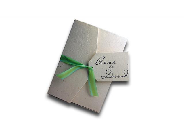 Grab Free Hand Made Invitations + Ribbons!