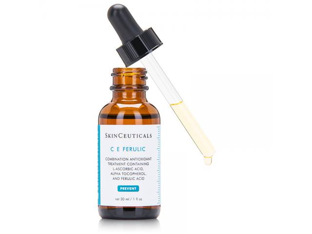 Grab A Free SkinCeuticals Vitamin C Serum Sample!