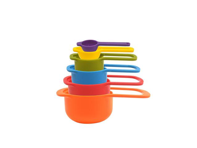 Grab A Free 6 Pc Nestling Plastic Measuring Cups Set!