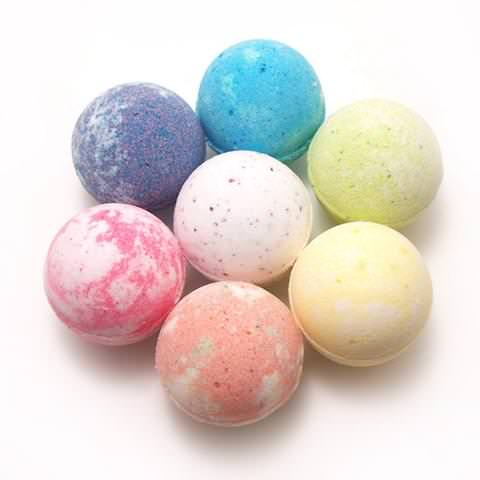 *HOT* Get A Free Bath Salts Boutique Bath Bomb!