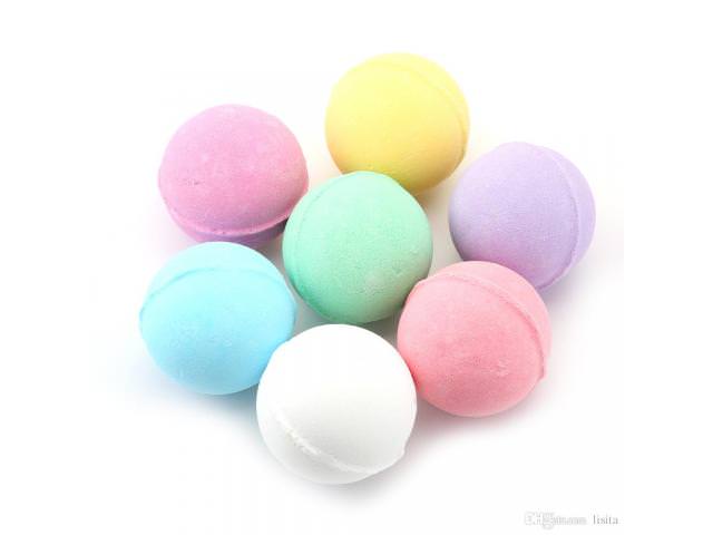 Grab A Free Natural Spa Bath Bomb Relaxation Gift Set!