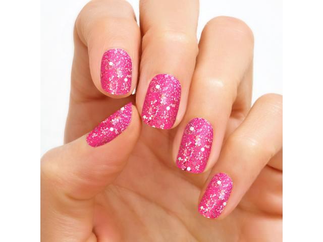 Get  Free Color Street Nail Polish Strips!